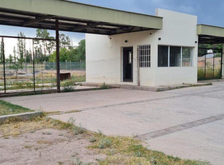 Terreno · 213m²