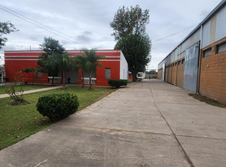 Terreno · 1450m² · 6 Ambientes