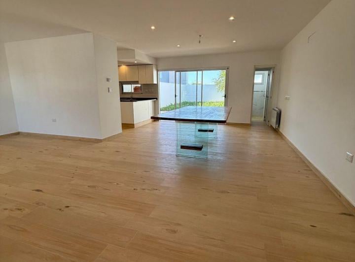 PH · 196m² · 1 Ambiente · 2 Cocheras