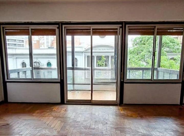 Departamento · 250m² · 1 Ambiente · 1 Cochera