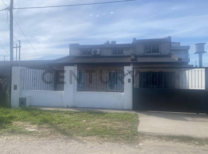 Casa · 144m² · 6 Ambientes · 1 Cochera