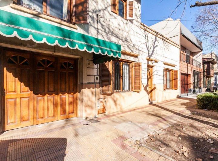 Casa · 135m² · 5 Ambientes · 1 Cochera