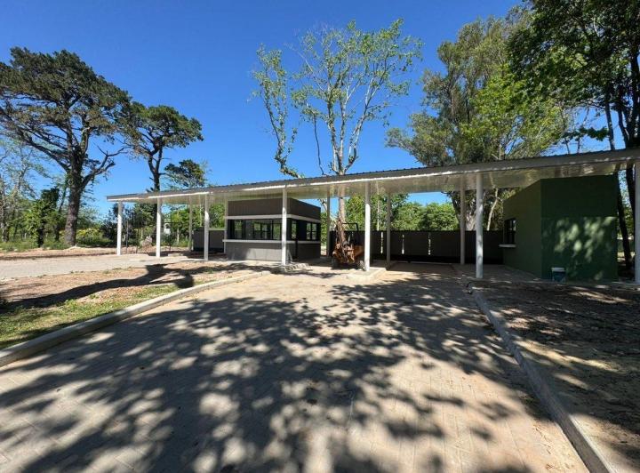 Terreno · 714m²