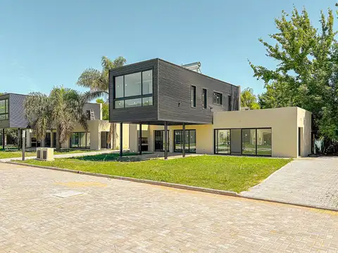 Casa en Venta en Funes, Rosario