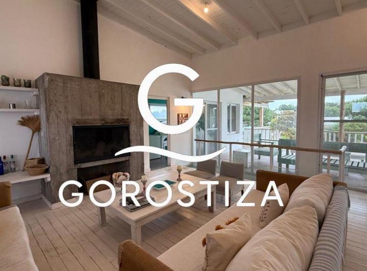 Casa · 150m² · 6 Ambientes