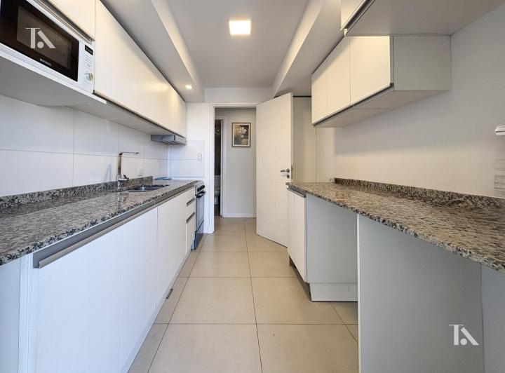 Departamento · 93m² · 4 Ambientes · 2 Cocheras