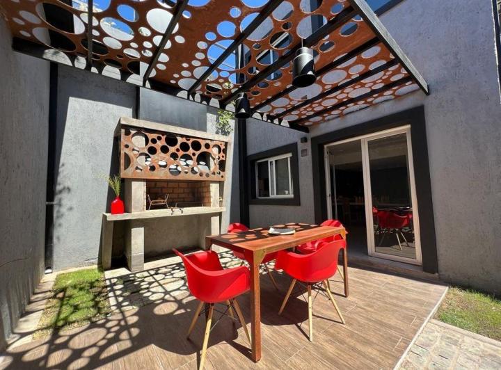 Departamento · 60m² · 4 Ambientes · 1 Cochera