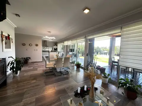 Venta casa 3 dormitorios en valle del golf