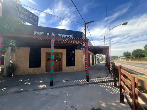 Venta de casa y local sobre ruta nelson