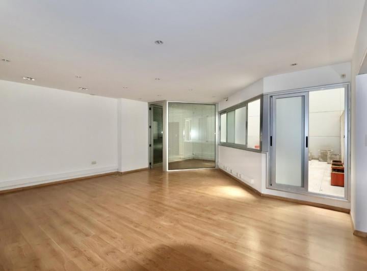 Oficina comercial · 90m² · 2 Ambientes