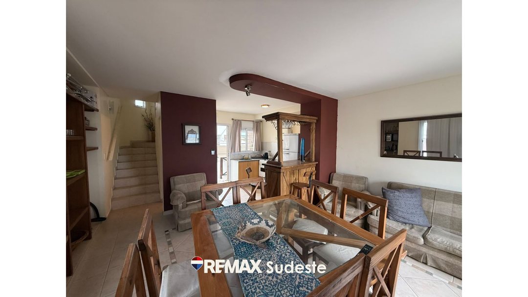 DUPLEX A PASOS DEL MAR