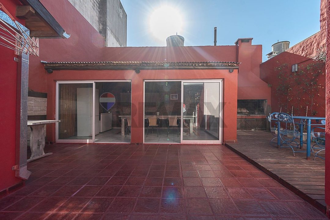 Casa en venta Villa Pueyrredon + Cochera + Quincho