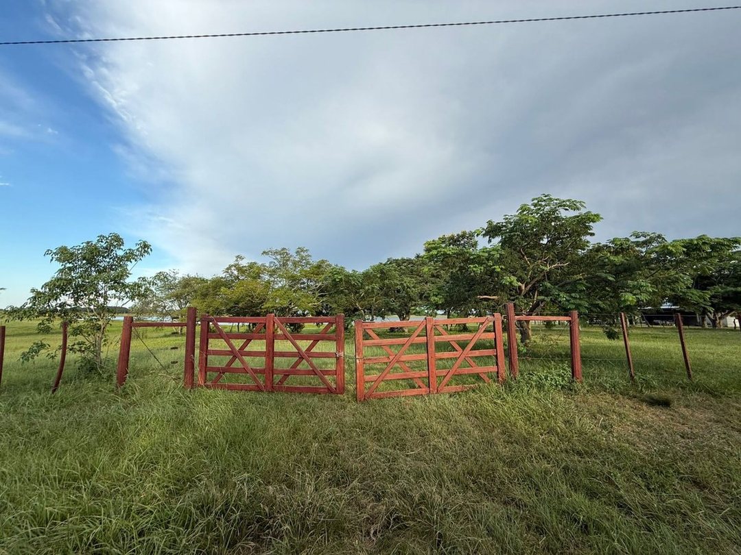 Lote en venta 8.700 m2 ubicado sobre Laguna Pucu