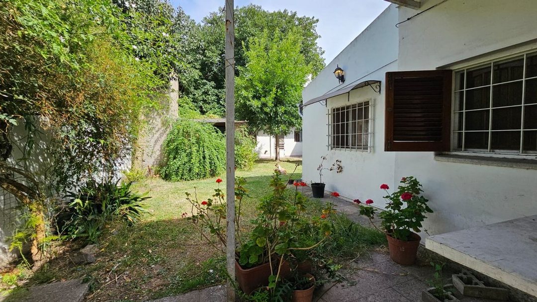 VENTA PH 4 AMBIENTES LUZURIAGA PARQUE PROPIO