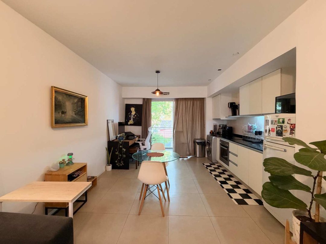 VENTA MONOAMB. DIVISIBLE A. CREDITO BALCON FLORES