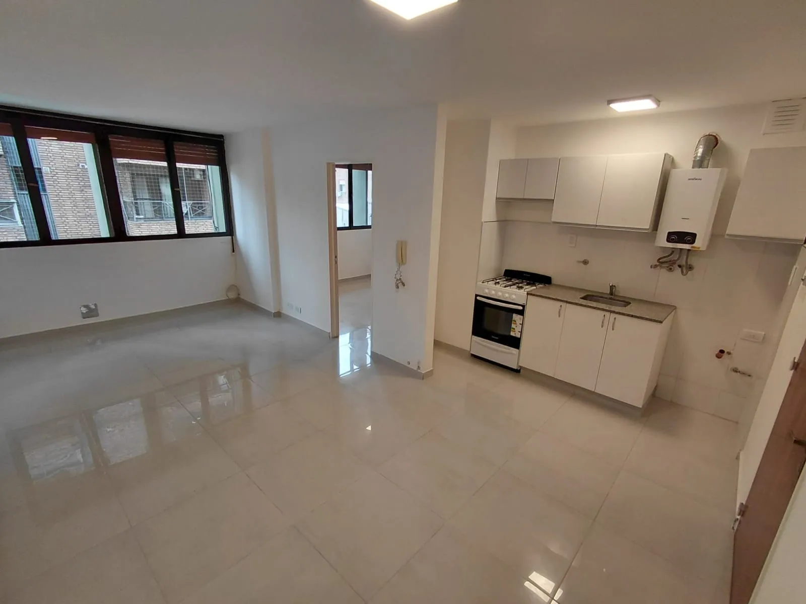 ALQUILO - DEPTO 1 DORM - CORRO 14 - ALBERDI