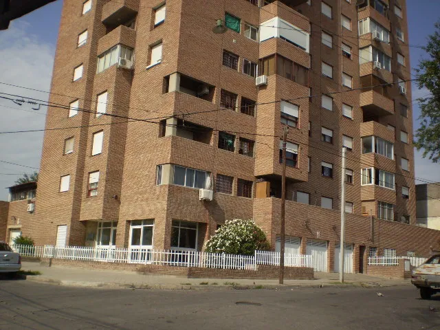 Alto Alberdi- Tres dormitorios-2baños