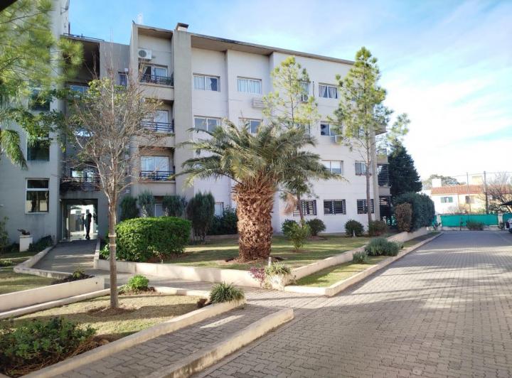 Departamento · 40m² · 2 Ambientes · 1 Cochera