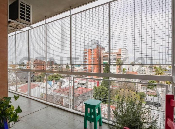 Departamento · 80m² · 4 Ambientes · 1 Cochera