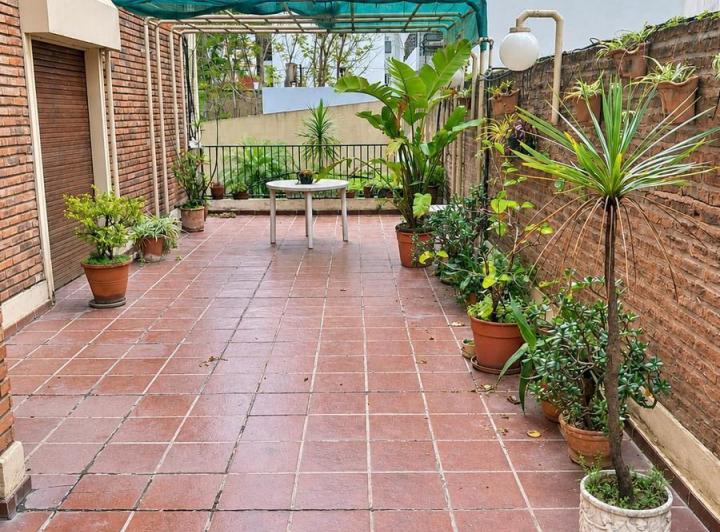 Departamento · 102m² · 4 Ambientes · 1 Cochera