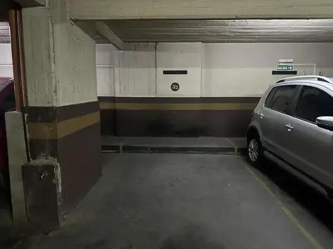 Cochera en Venta en Retiro, CABA