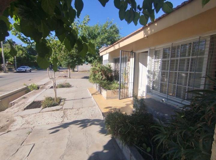 Casa · 135m² · 5 Ambientes · 1 Cochera