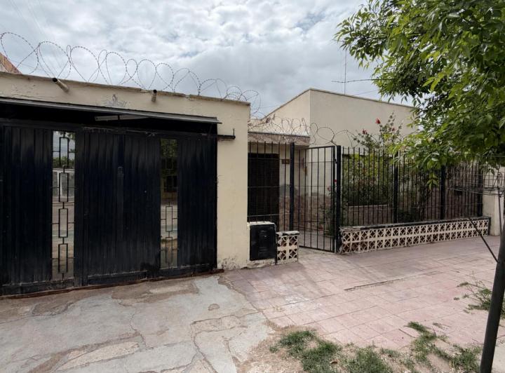 Casa · 97m² · 3 Ambientes · 1 Cochera