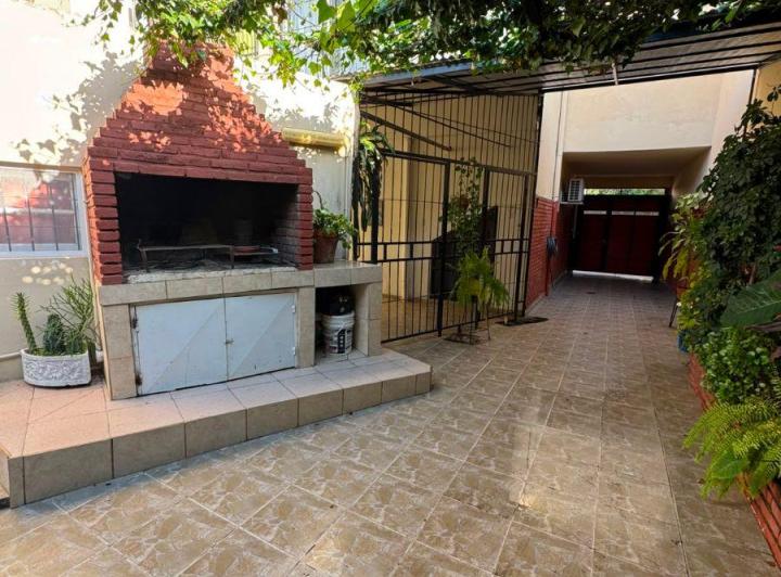 Departamento · 70m² · 6 Ambientes · 1 Cochera