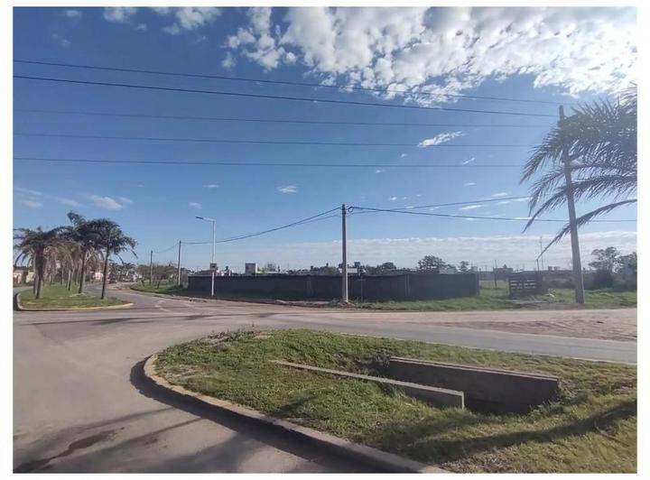 Terreno · 1350m²