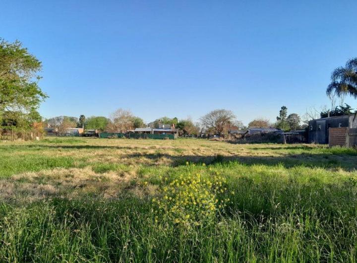 Terreno · 1041m²