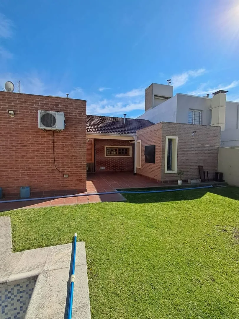 Hermosa casa en alquiler