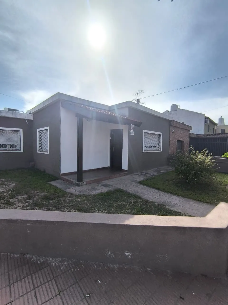 Casa 3 Dormitorios en venta – Barrio Obrero | Alberdi