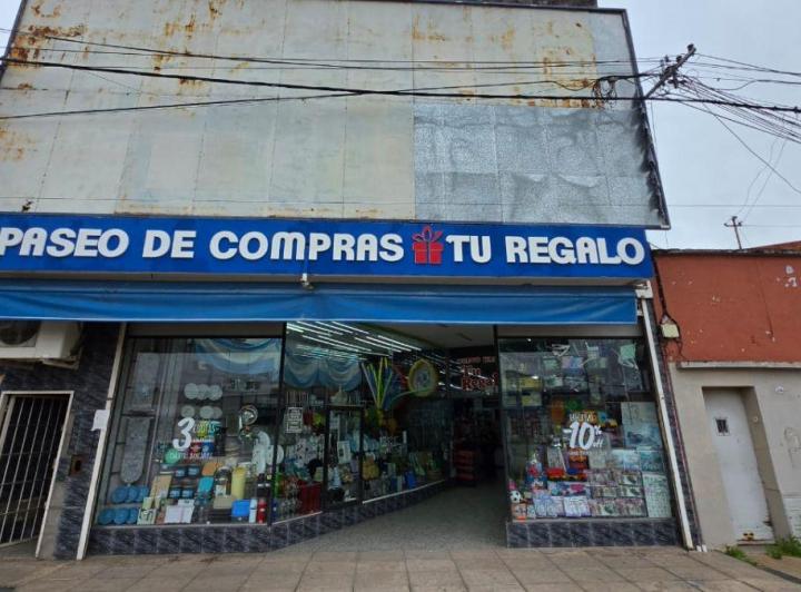 Local comercial · 664m² · 2 Ambientes