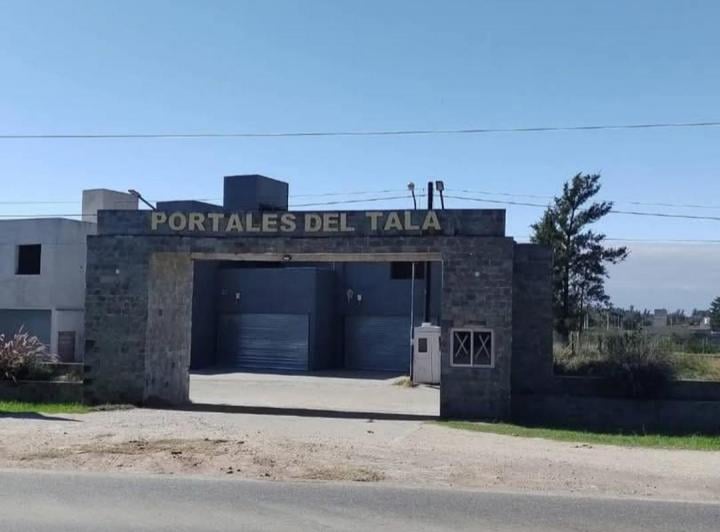 Terreno · 389m²