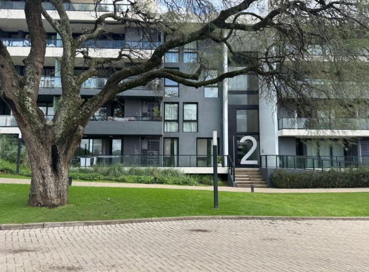 Departamento · 85m² · 4 Ambientes · 1 Cochera