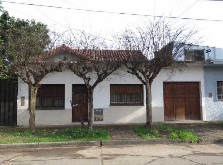 Casa · 119m² · 4 Ambientes · 1 Cochera
