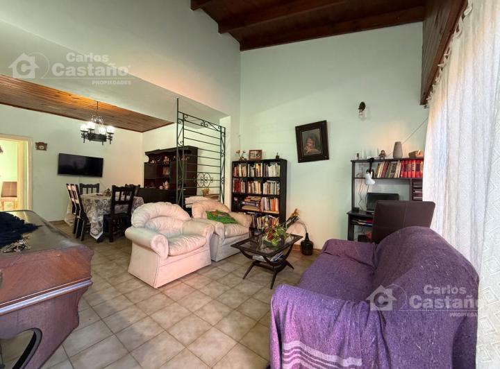 Casa · 128m² · 3 Ambientes · 1 Cochera
