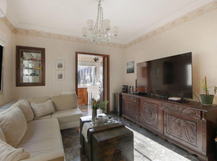 Casa · 130m² · 5 Ambientes · 1 Cochera