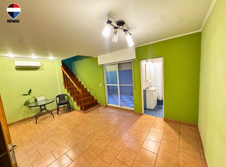 Casa · 190m² · 6 Ambientes · 1 Cochera