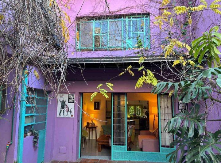 Casa · 234m² · 6 Ambientes · 1 Cochera