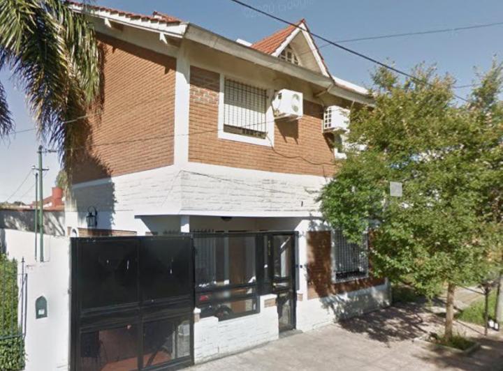 Casa · 154m² · 5 Ambientes · 2 Cocheras