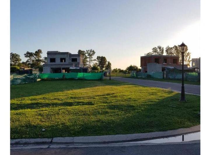 Terreno · 514m²