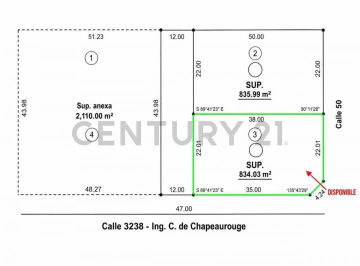 Terreno · 834m²