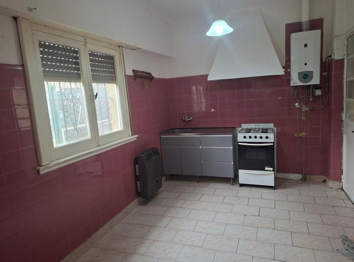 Casa · 130m² · 3 Ambientes · 2 Cocheras