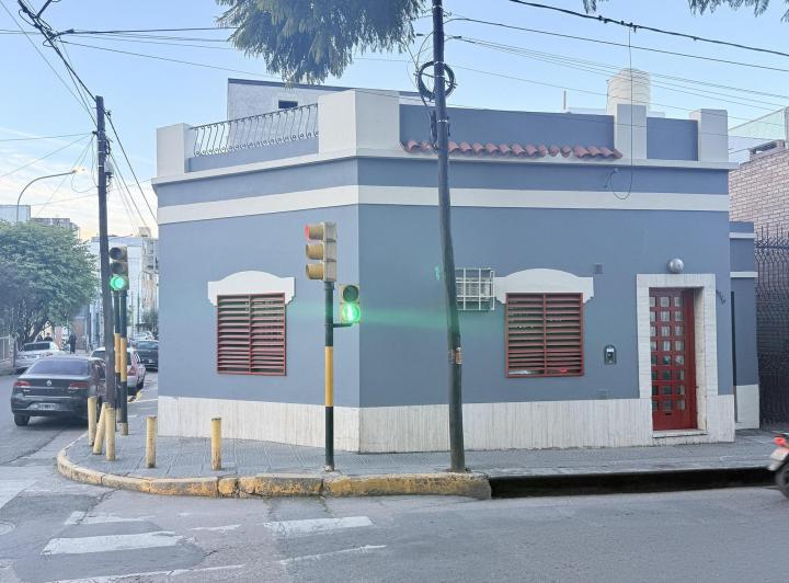 Casa · 133m² · 7 Ambientes · 1 Cochera