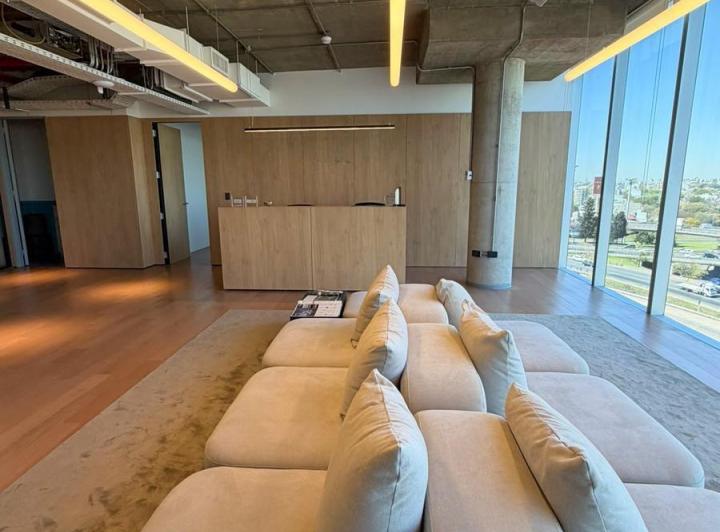 Oficina comercial · 350m² · 6 Ambientes