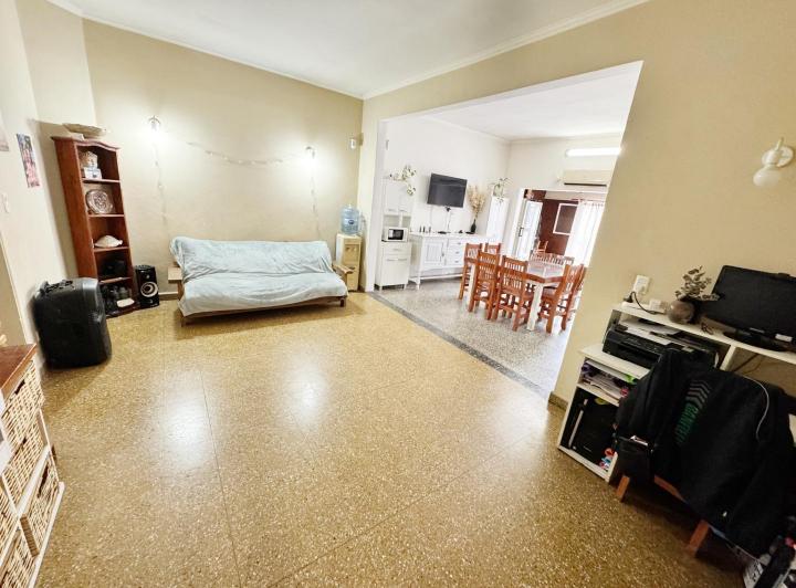 Casa · 78m² · 3 Ambientes · 1 Cochera