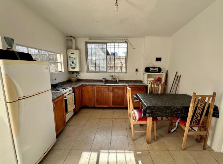 Casa · 104m² · 4 Ambientes · 1 Cochera