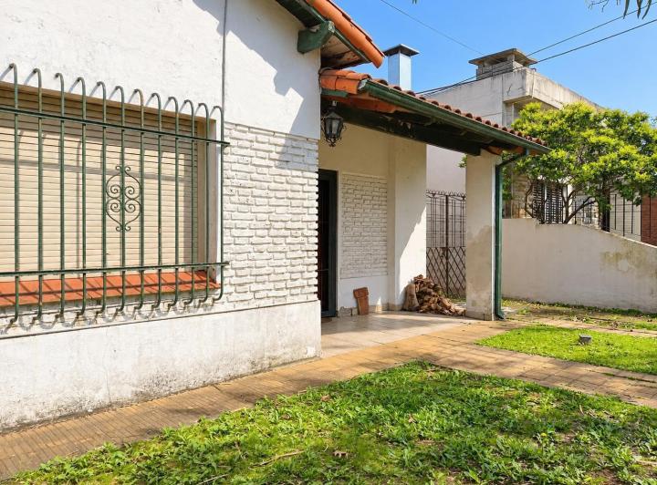 Casa · 115m² · 4 Ambientes · 1 Cochera
