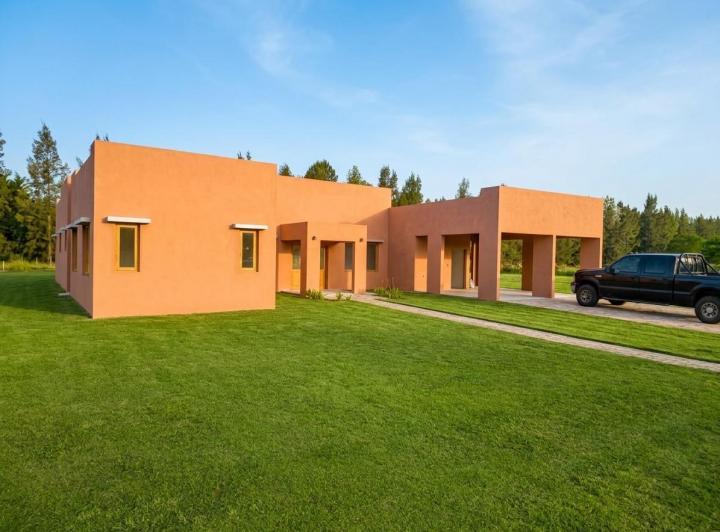 Casa · 199m² · 8 Ambientes · 4 Cocheras